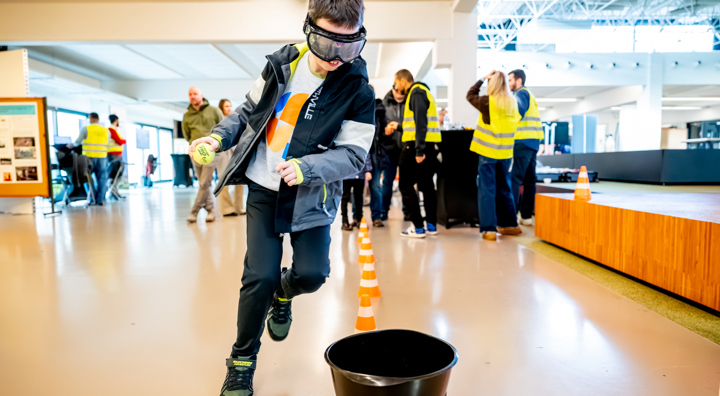 25 11 23 Dag Van De Wetenschap 016