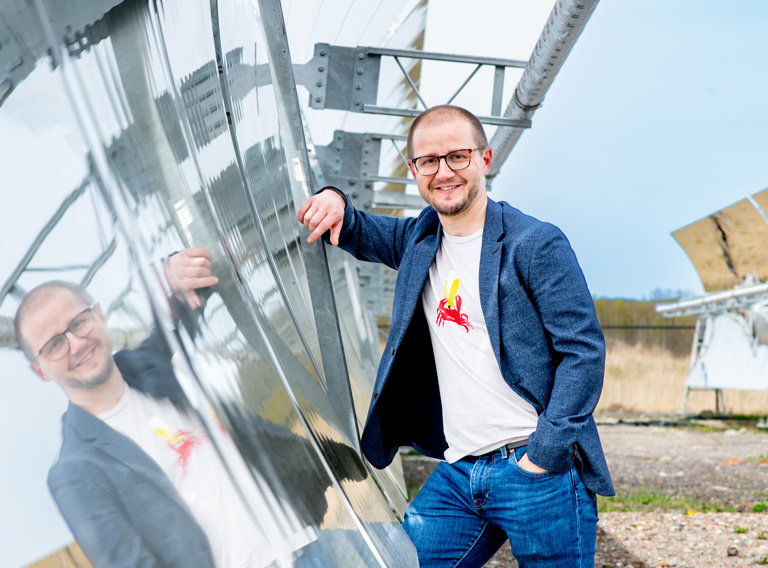 Prof. Dr. Bart Vermang1