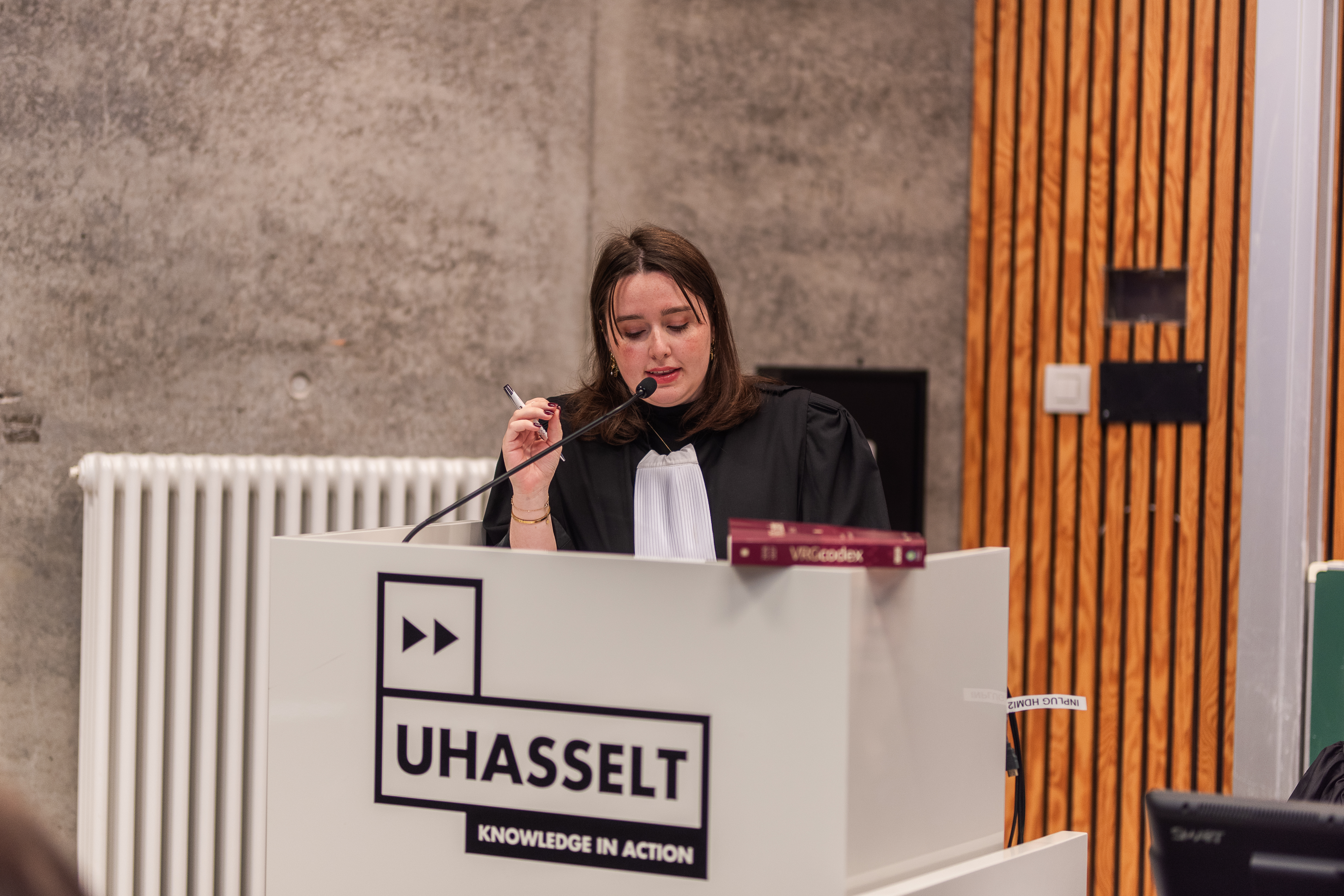 UHASSELT RECHTEN 33
