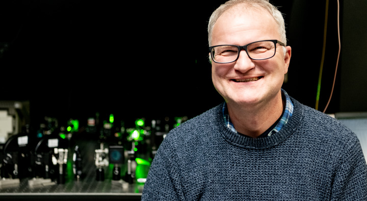 QST Research Group 07