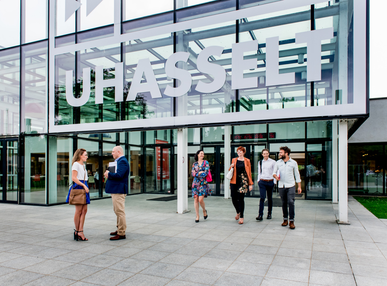 Levenslang leren aan UHasselt - UHasselt