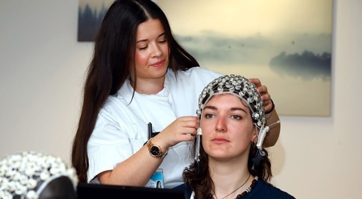 RWS 2526 REVAL Headerafbeeldingmarieponcelet (1)