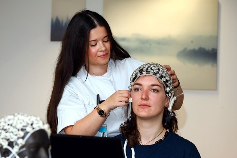 RWS 2526 REVAL Headerafbeeldingmarieponcelet (1)