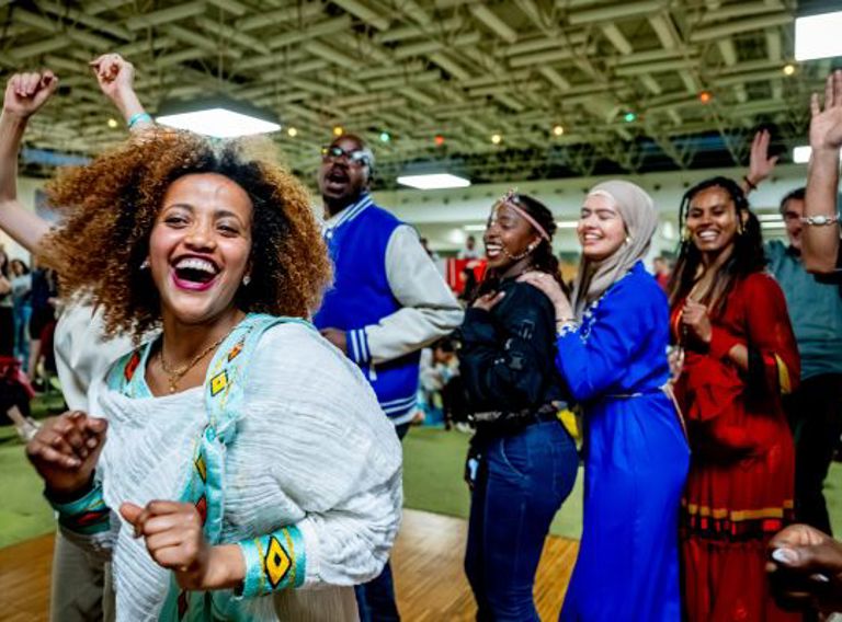 24 05 02 Worldevening Klein