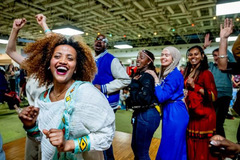 24 05 02 Worldevening Klein