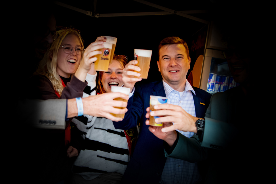 22 10 05 Student Take Off 035 3