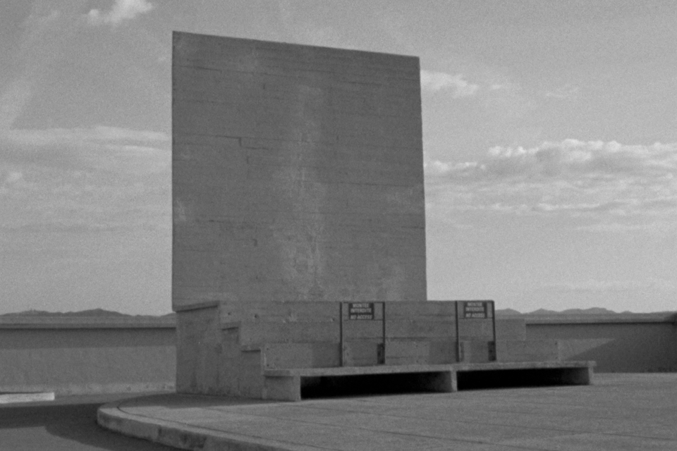 Moi Aussi, Je Regarde ©Ingelvaikla007 (1)