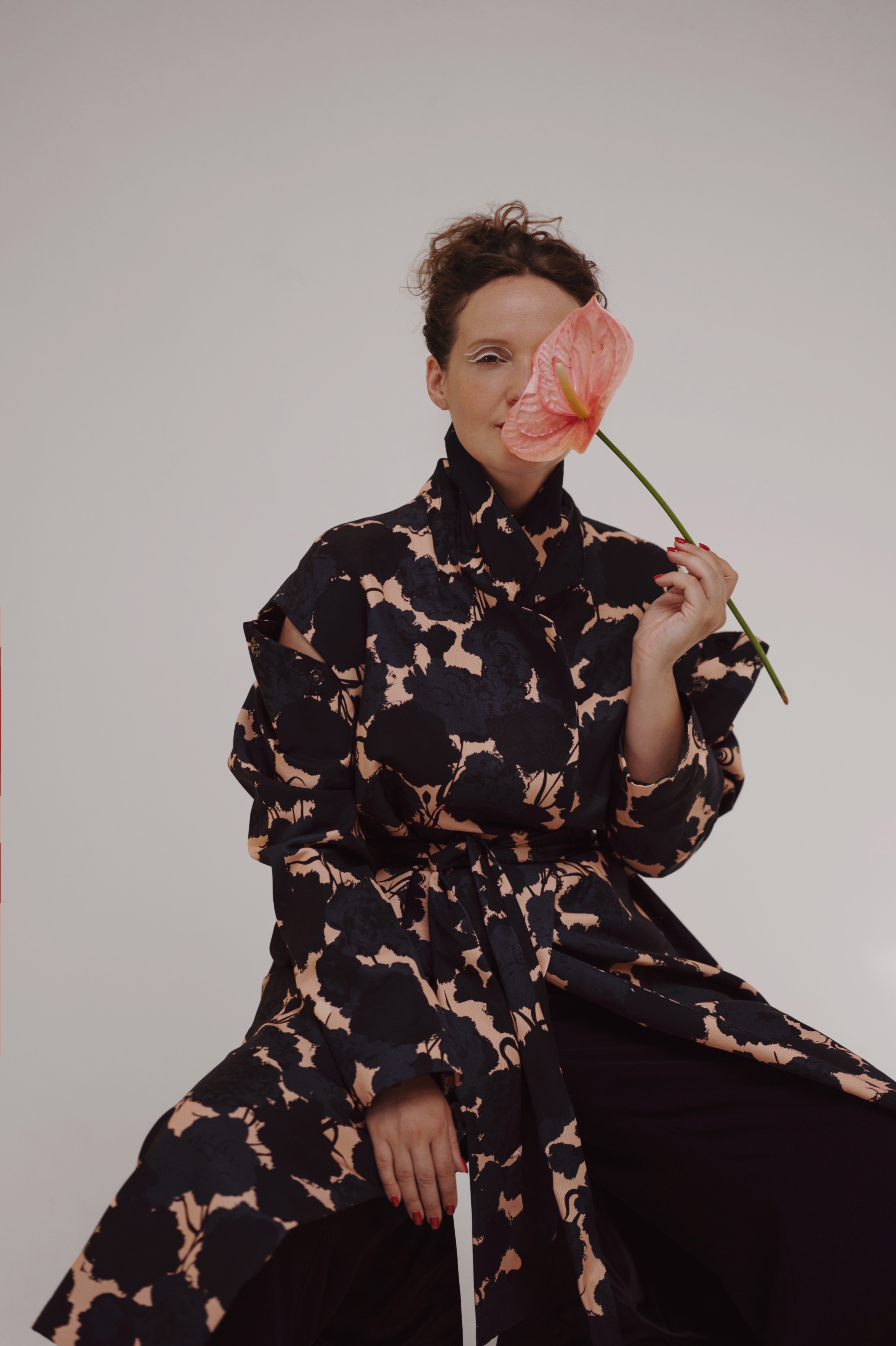 1 Portrait Katerin Theys By Valerie Haesen 2