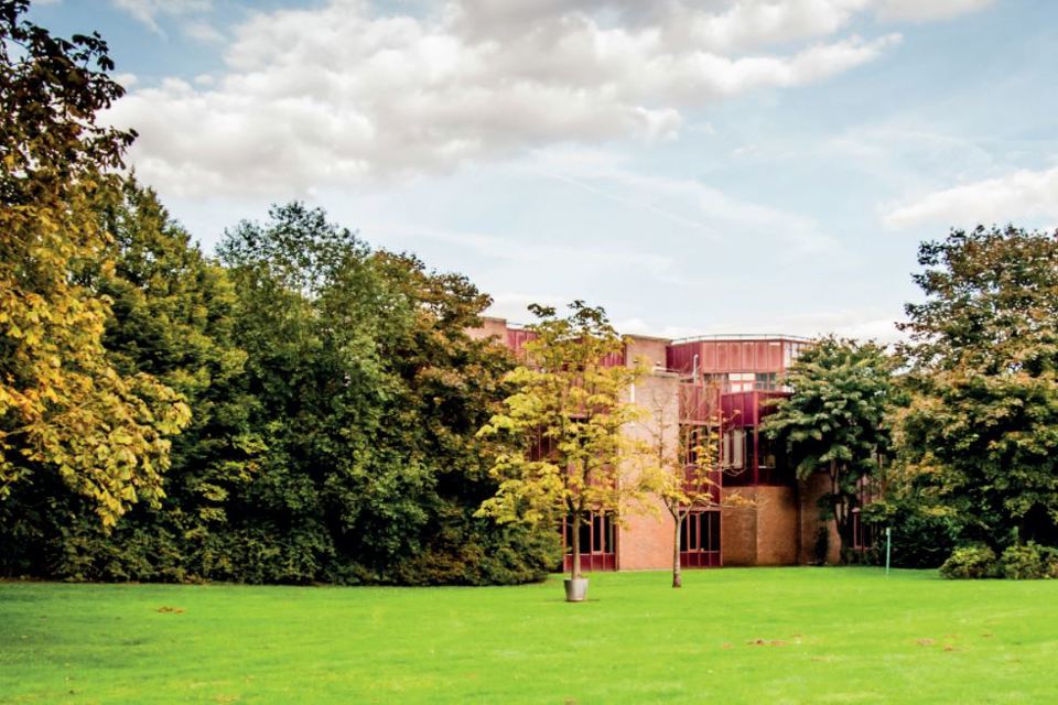 ark_Gebouw In Groen