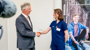 25 06 04 Koning Filip Bezoekt Health Campus 055