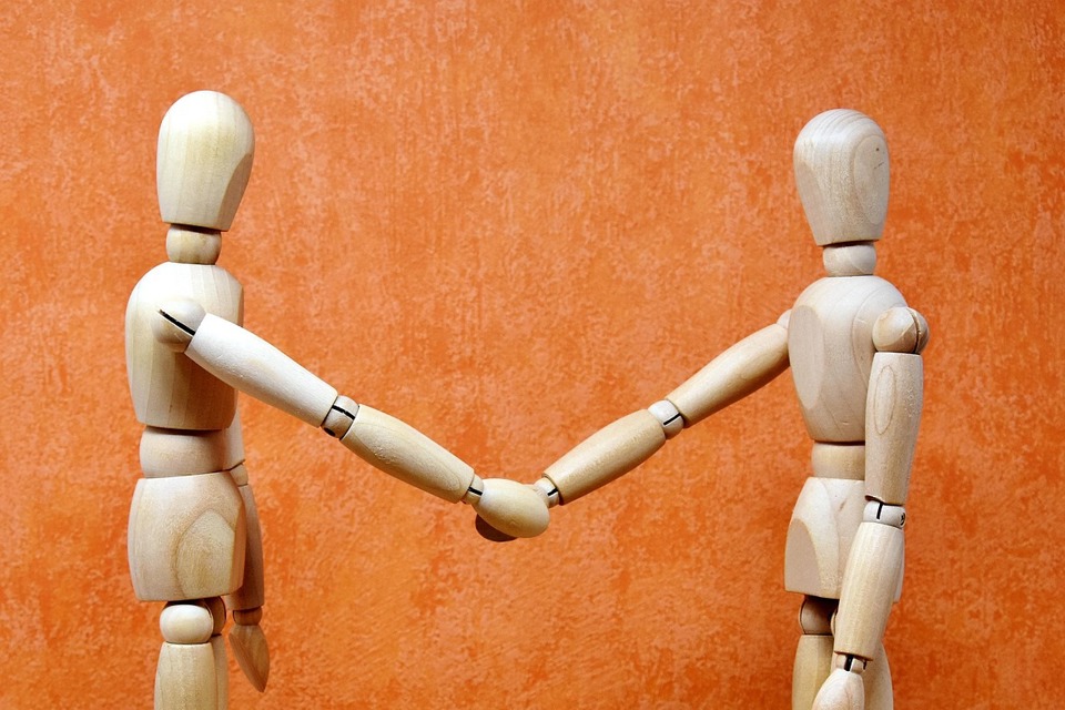 Shake Hands 3147067 1280