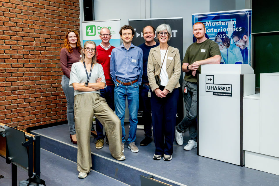 26 10 15 Symposium Nanotechnology Crossing Borders IUMAT 001 (2)