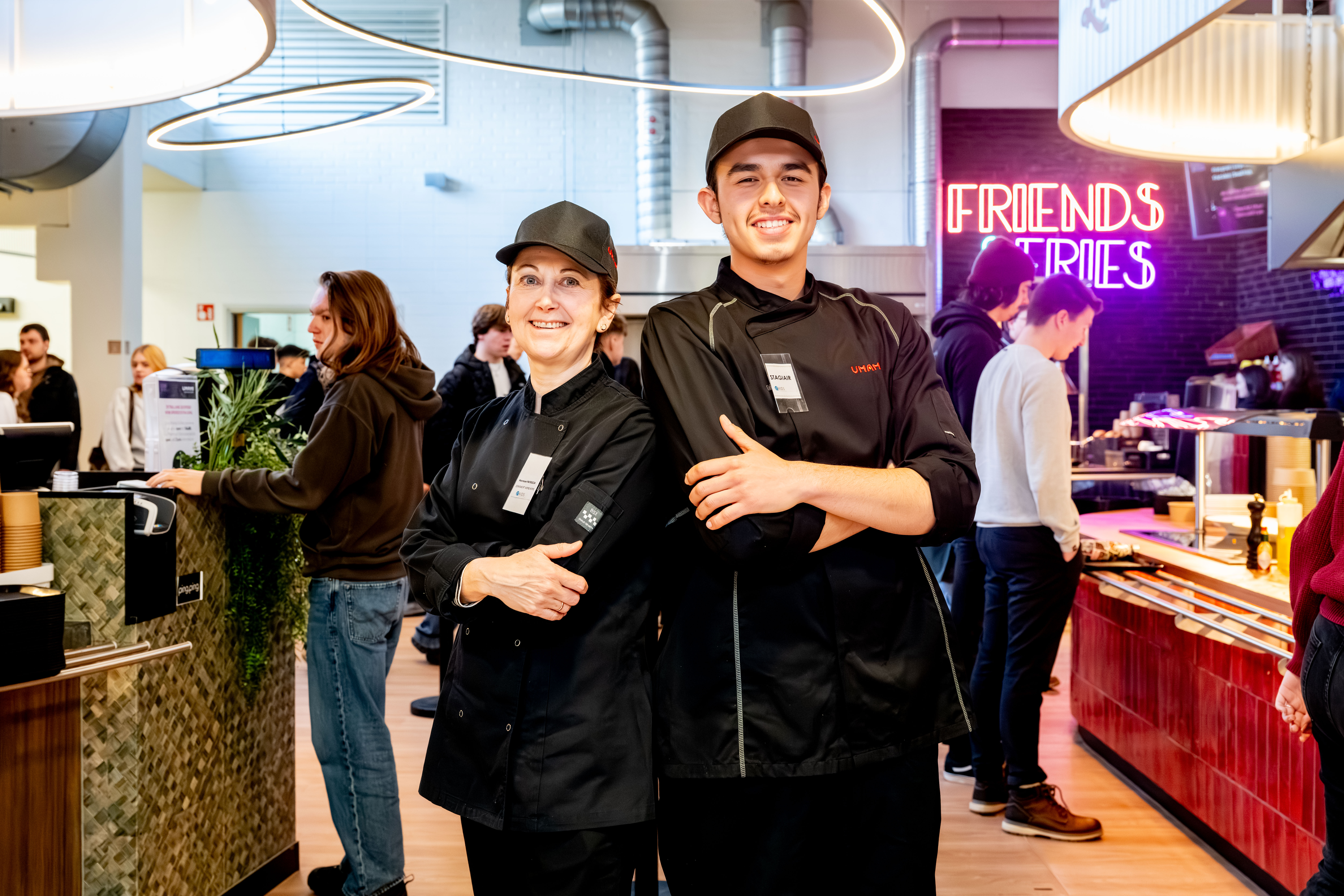 Stagebegeleider Patricia Martini & Stagiair Fahrican Erbey (Buso KIDS)